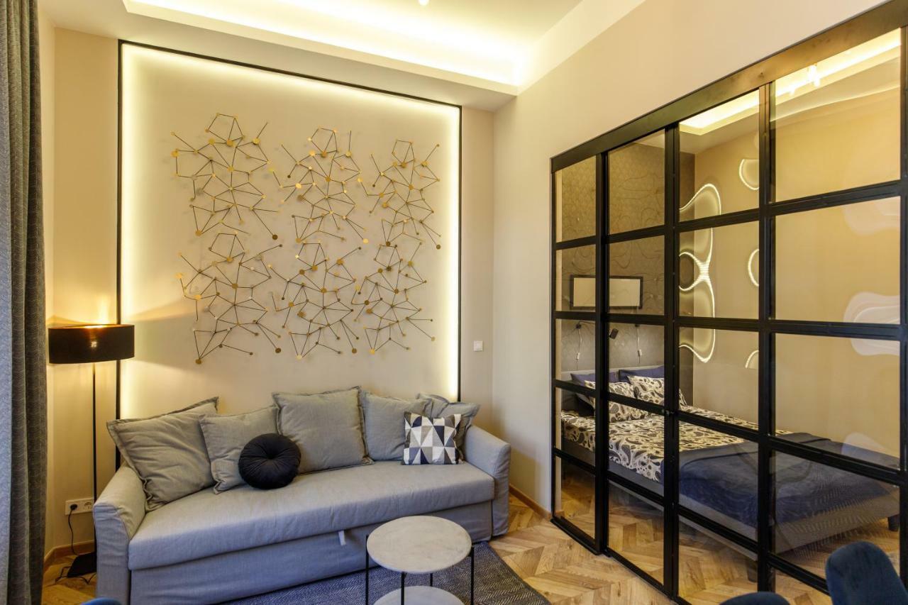 E13 - Elegant Apartment Budapest Exterior photo